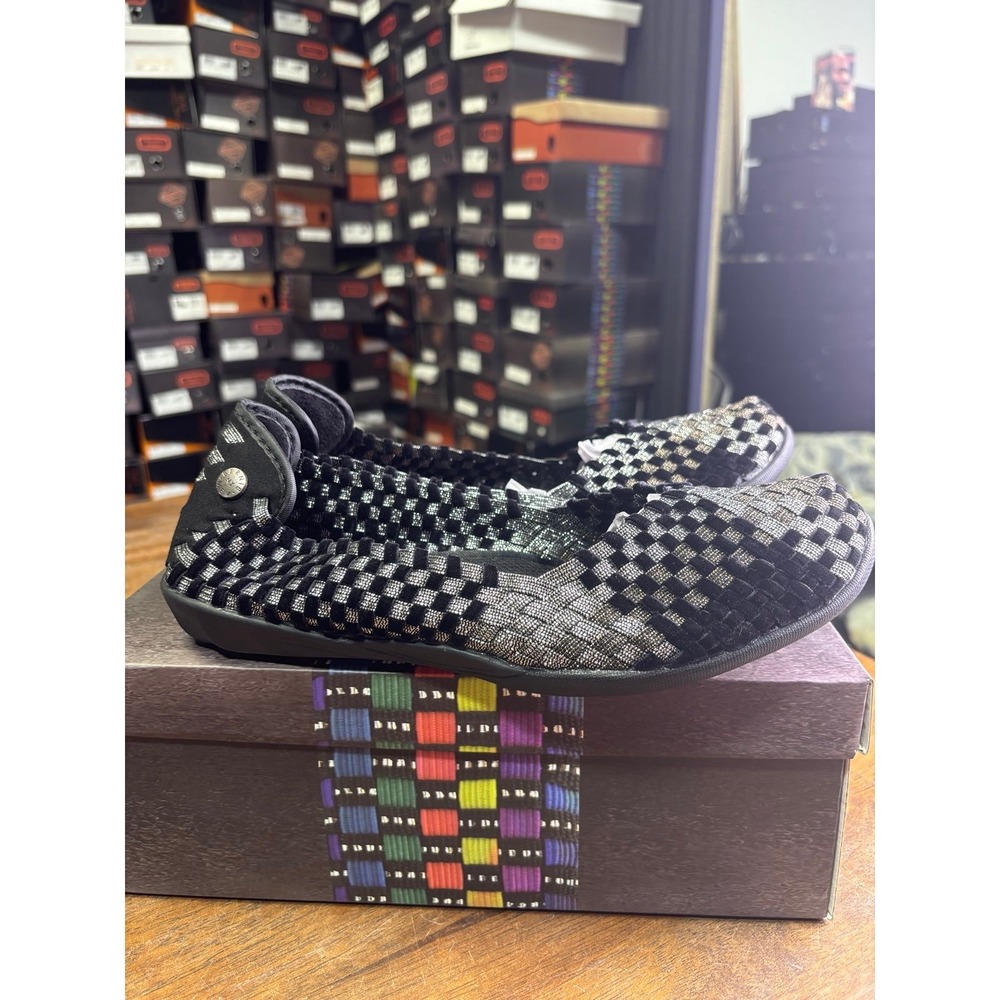 Bernie Mev Catwalk Glam Mix Black Silver Woven Flats Size 40 US 9.5 NEW